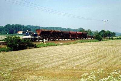 Köf III mit Bauzug bei Birten (2)