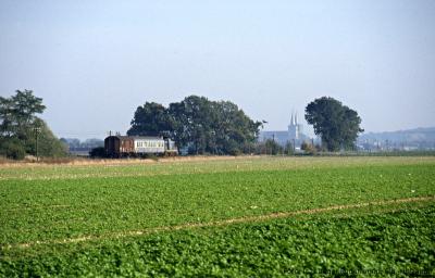 Nahverkehrszug nach Duisburg vor Xanten